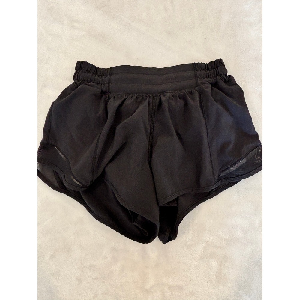 Lululemon Find Your Pace High Rise Running Shorts Black Mesh Trim Womens Size 2